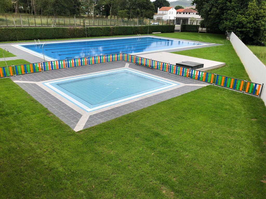 Piscina municipal zas