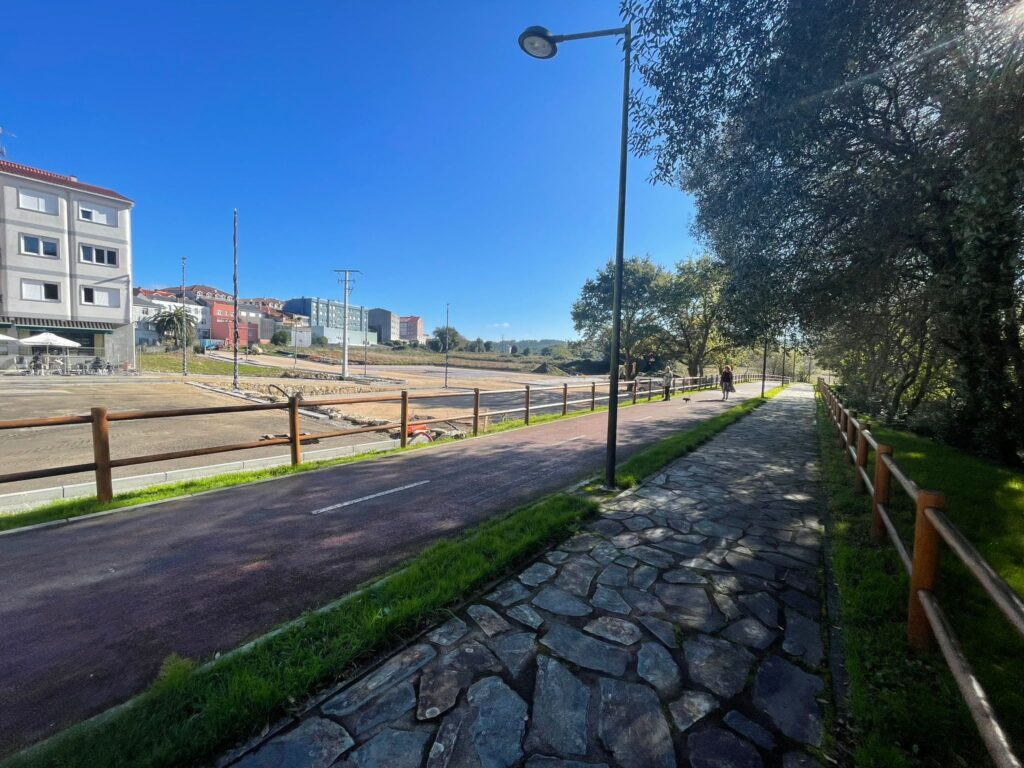 Paseo fluvial baio
