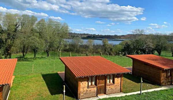Campamento turístico brandoñas