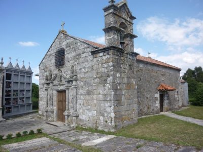 Igrexa_do_Allo_coa_sua_fachada_renecentista._Foto_EDR