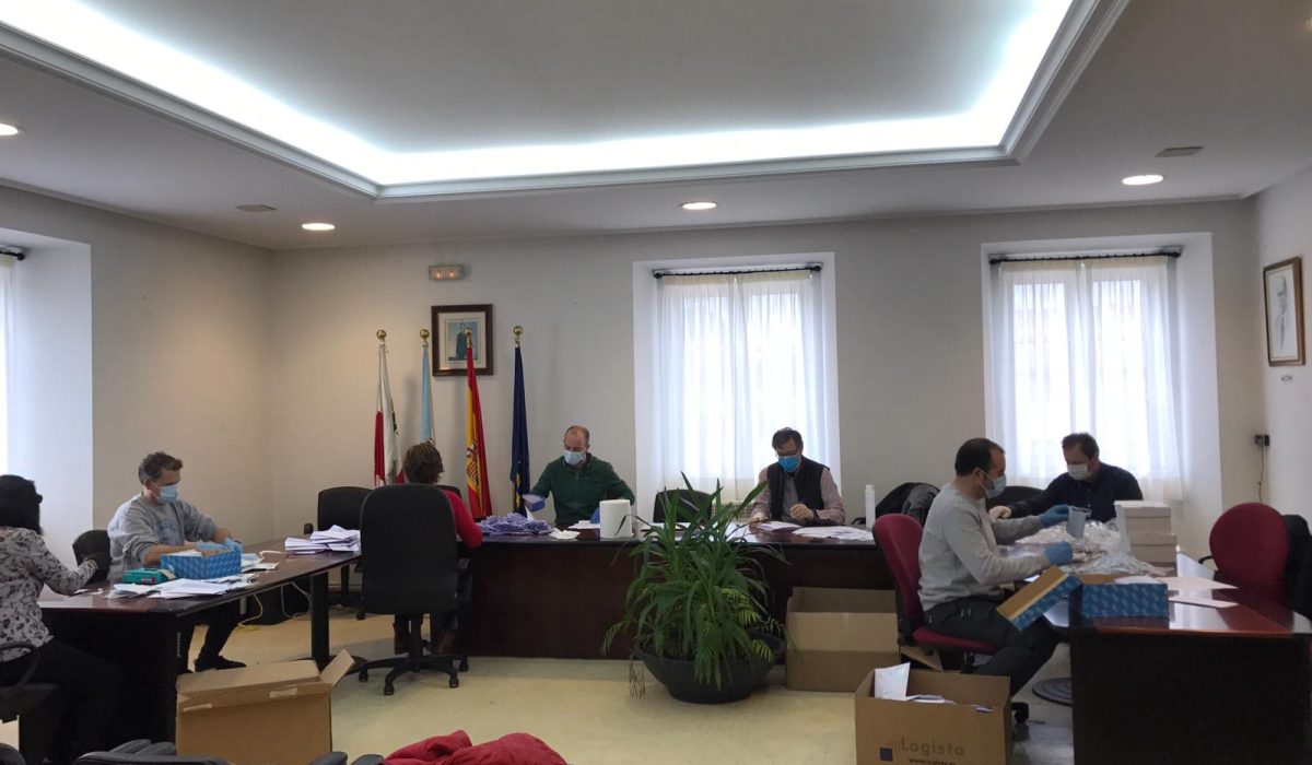 empaquetado_mascarillas_concello_de_zas